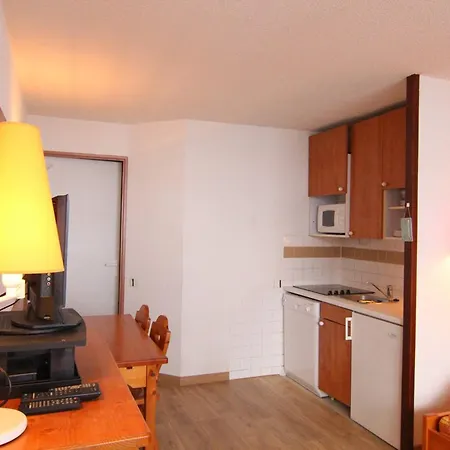 Apartment Cosy De 24.5m² Pour 4 Pers. - Proche Pistes Et Commerces, Balcon Sud, Animaux Acceptes - Fr-1-405-183