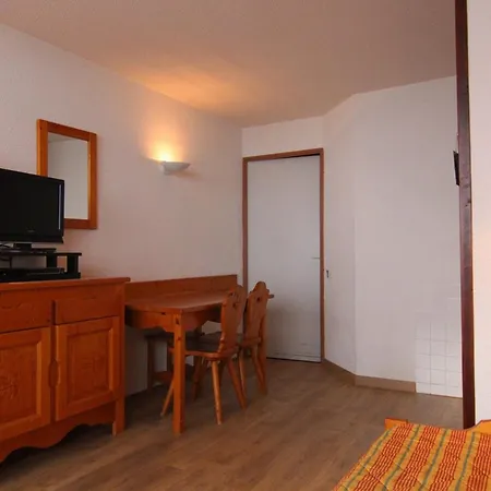Cosy De 24.5m² Pour 4 Pers. - Proche Pistes Et Commerces, Balcon Sud, Animaux Acceptes - Fr-1-405-183 *
